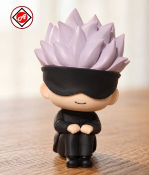 Cute Gojo Satoru Sitting Figure with Blindfold (10CM) – Jujutsu Kaisen Anime Collectible (Inspired)